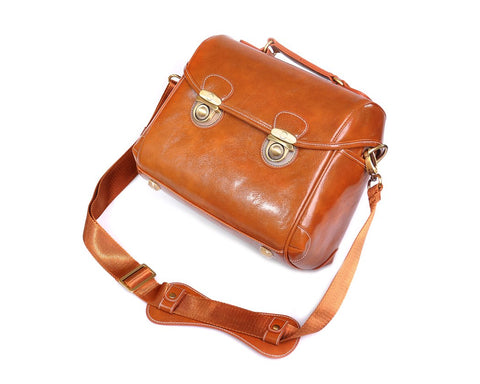 Retro DSLR Leather Shoulder Bag with Detatchable Strap - Light Brown