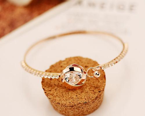 Classic Hollow Ball Crystal Bangle