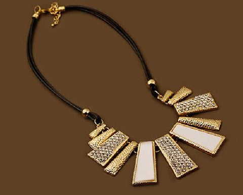 Stylish Glazed Rectangle Leather Necklace - White