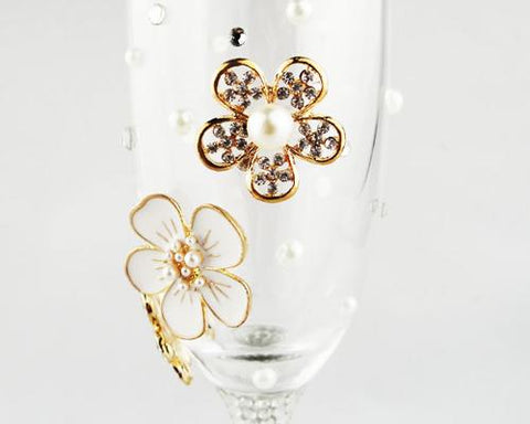 Set of 2 Elegance Flowers Wedding Crystal Champagne Flutes