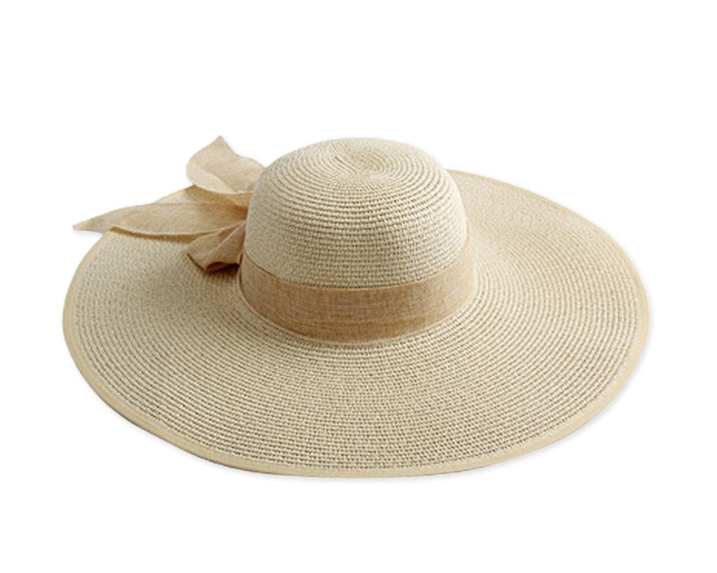 Foldable Straw Hat with Bowknot for Women