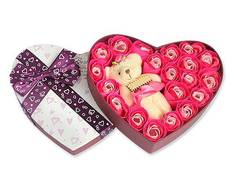 20 Pcs Heart Shaped Scented Rose Petal Bath Soap with Little Bear - Red