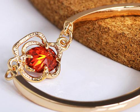 Hollow Rose Red Crystal Bangle