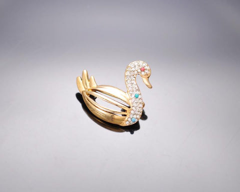 Noble Swan Brooch Pin