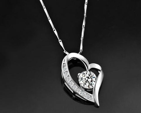 Chic Heart 925 Sterling Silver Crystal Necklace