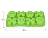 Silicone Skull and Crossbones Ice Cube Tray - Random Color