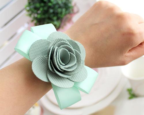 6 Pcs Flower Wedding Wrist Corsages - Blue